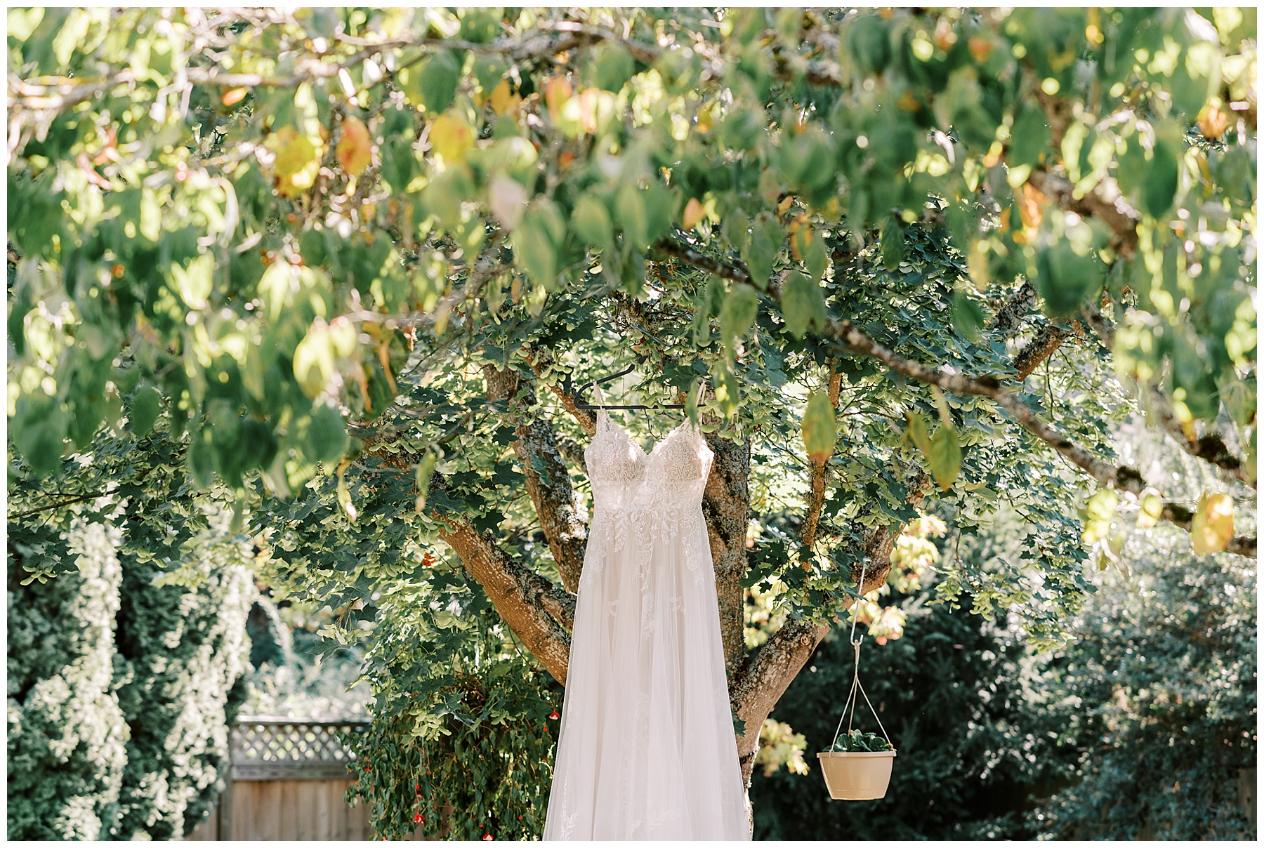 Eugene Barn Wedding At Ogren Gardens 8730